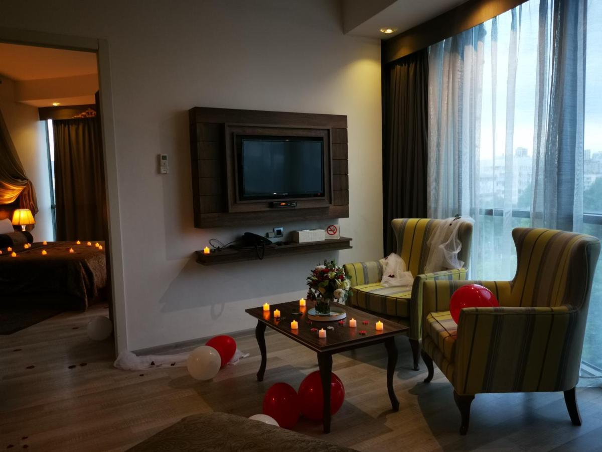 Green Queen Hotel Tbilisi Bagian luar foto