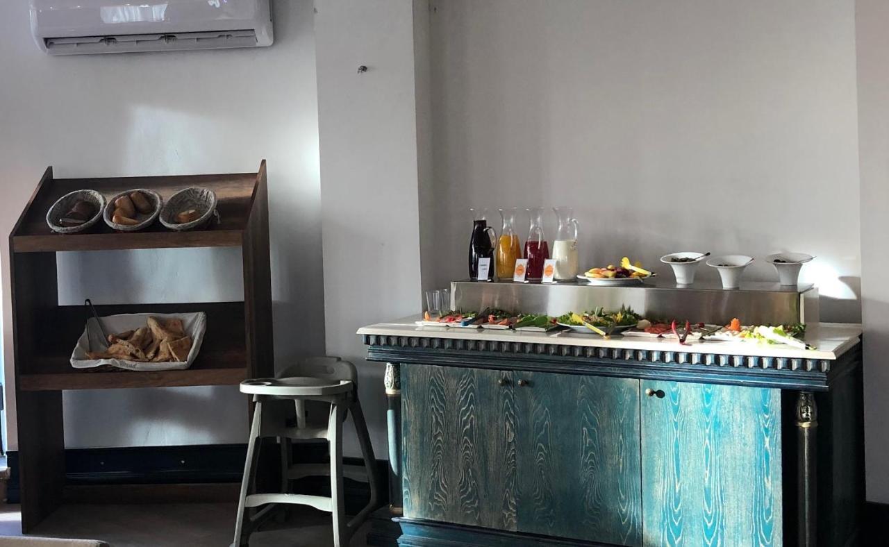 Green Queen Hotel Tbilisi Bagian luar foto